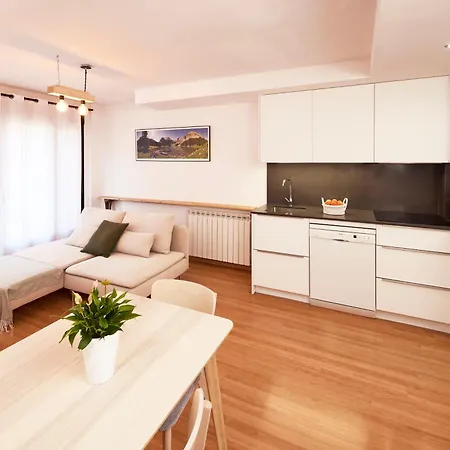 Ordesa Apartment *